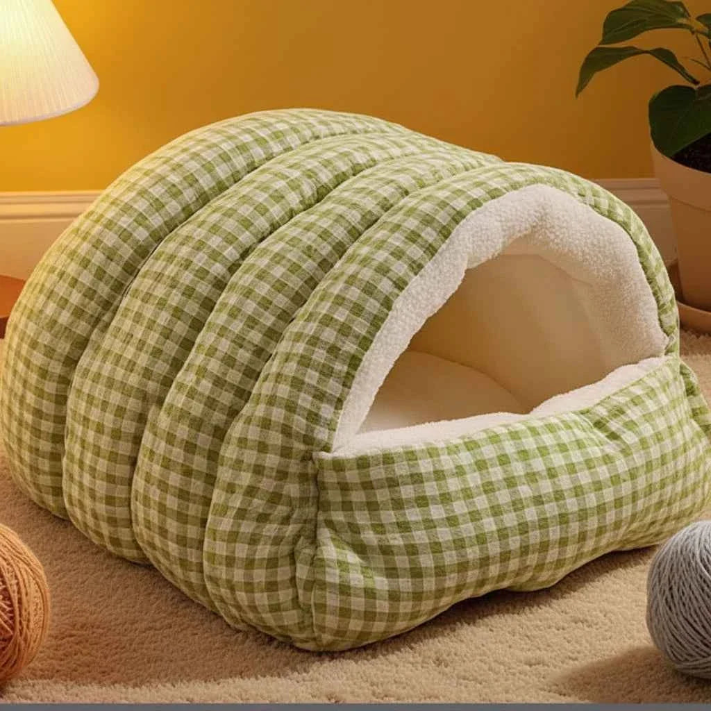 Thermal Plush Pet Cave Bed – Enclosed Sleeping Bag for Cats & Small Dogs